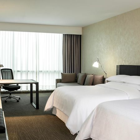 Hotel Wyndham Monterrey Ambassador Centro Esterno foto